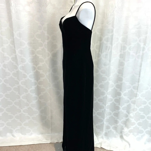 Bob Mackie Vintage Black Velvet 1980s Maxi Dress - Picture 7 of 7